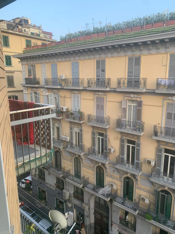 Alexander Hostel Napoli Bagian luar foto