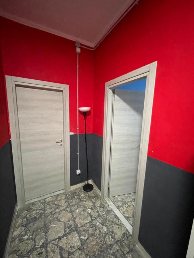 Alexander Hostel Napoli Bagian luar foto